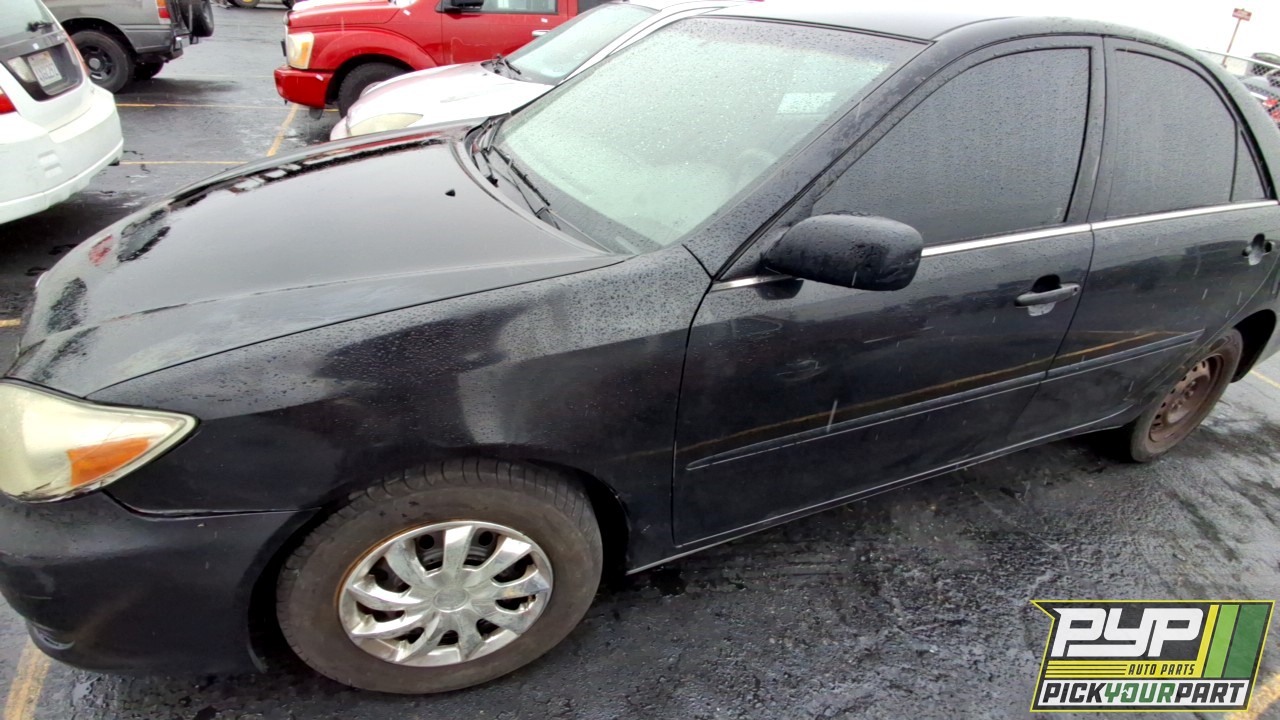 2003 TOYOTA CAMRY partes disponibles