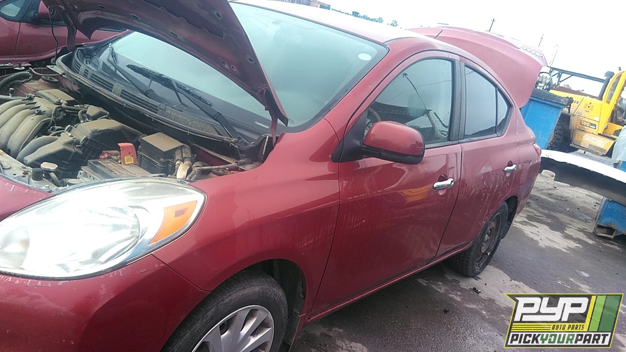 2012 NISSAN VERSA partes disponibles