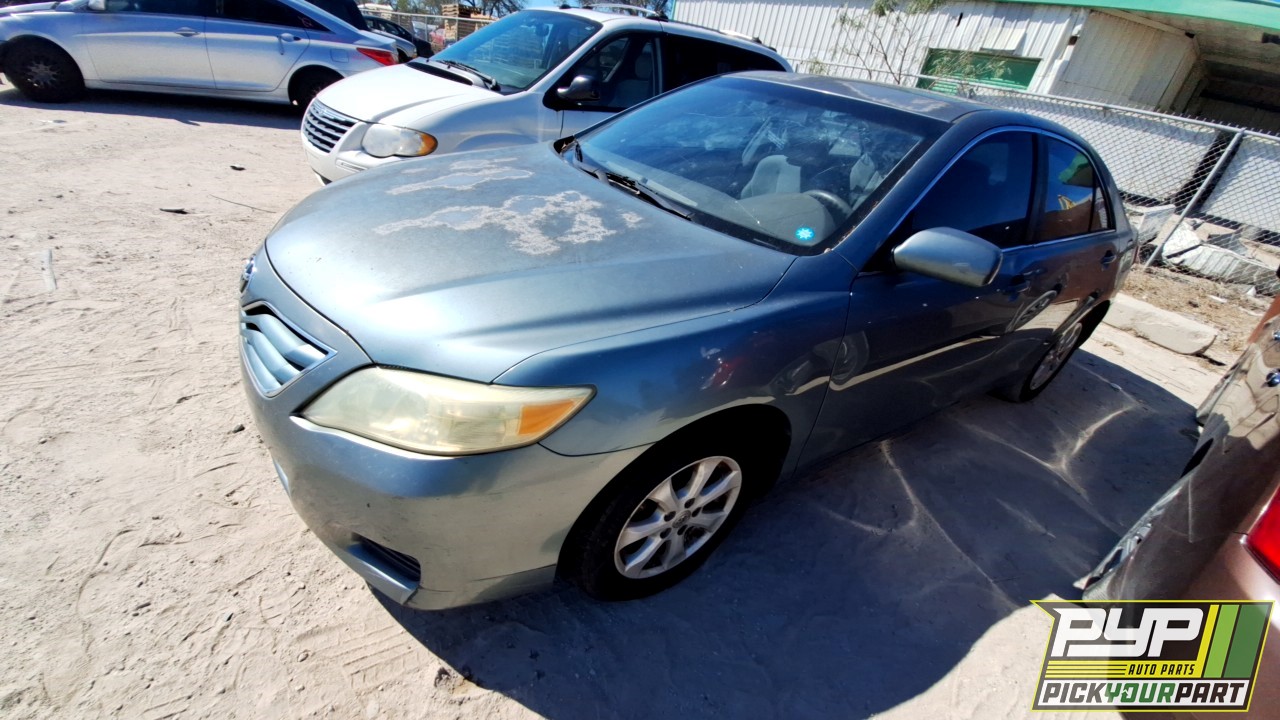 2010 TOYOTA CAMRY partes disponibles