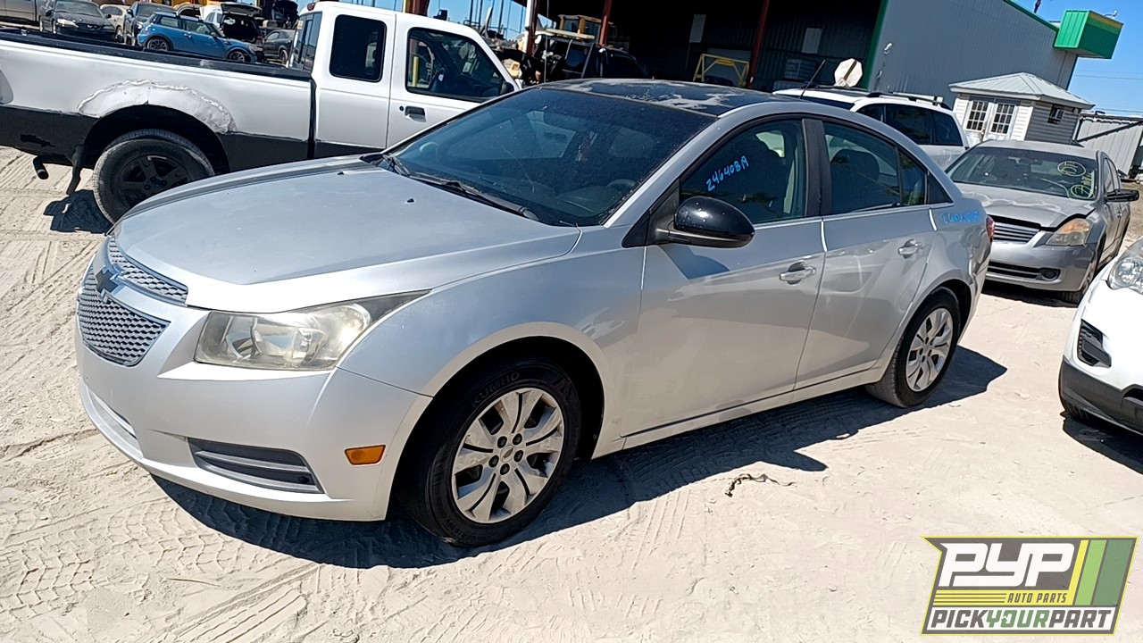 2012 CHEVROLET CRUZE partes disponibles