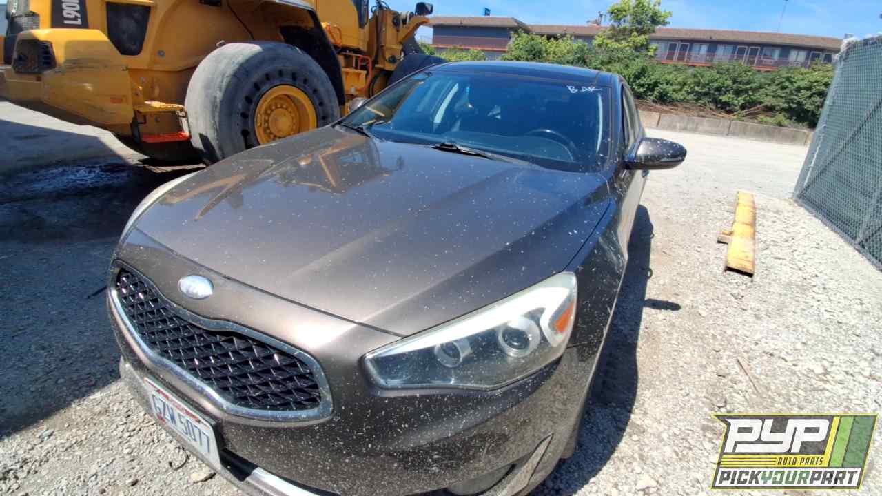 2014 KIA Cadenza