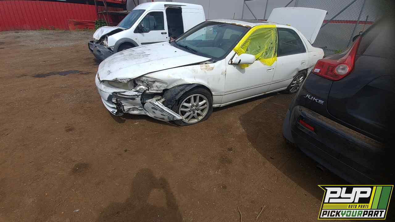 2001 TOYOTA Camry