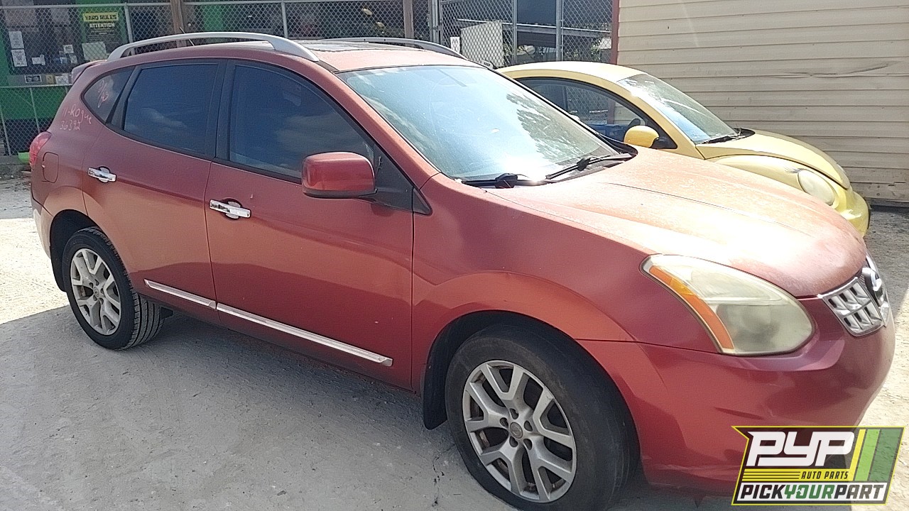 2011 NISSAN ROGUE partes disponibles