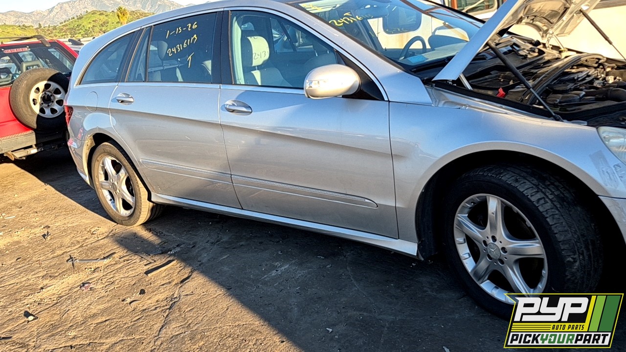 2009 MERCEDES-BENZ R350 partes disponibles