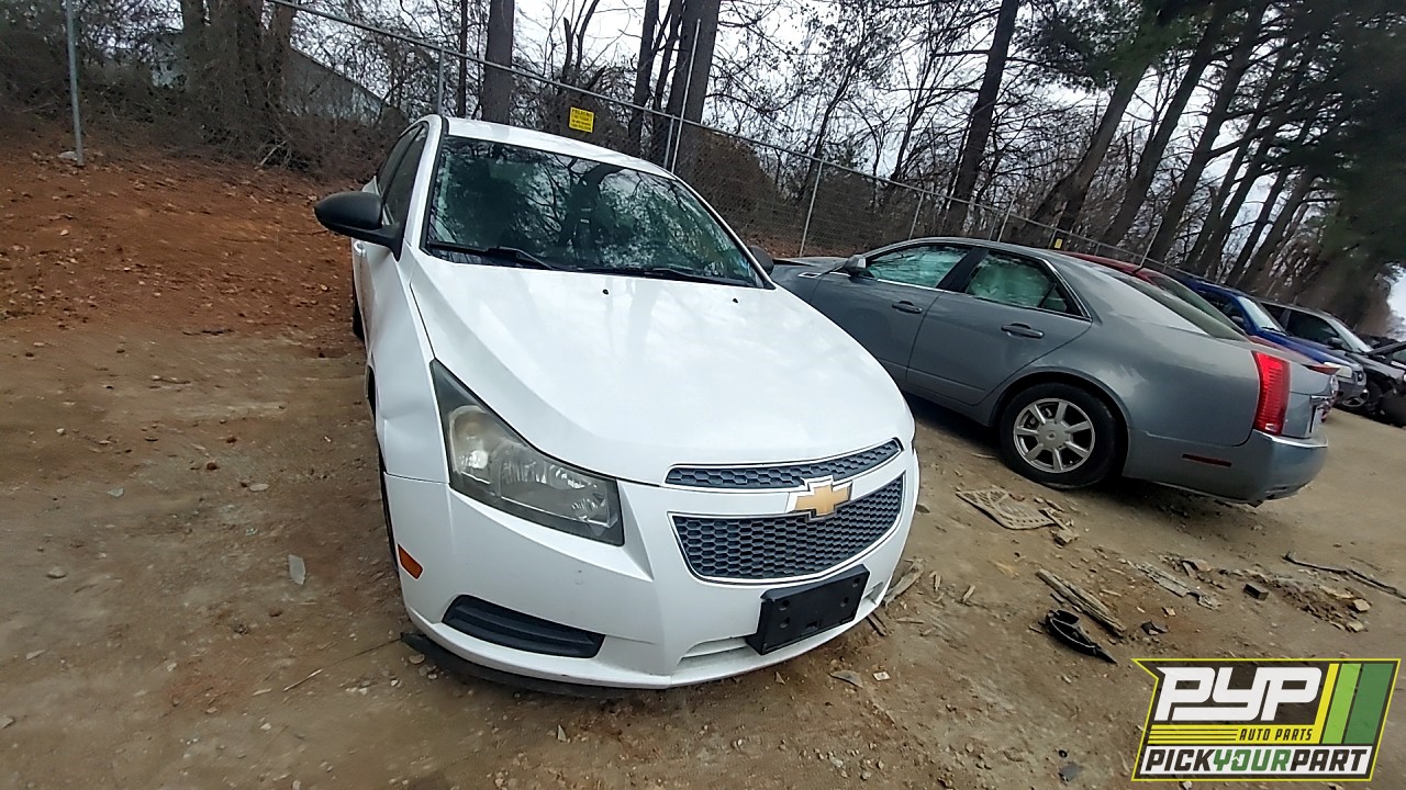2011 CHEVROLET CRUZE partes disponibles