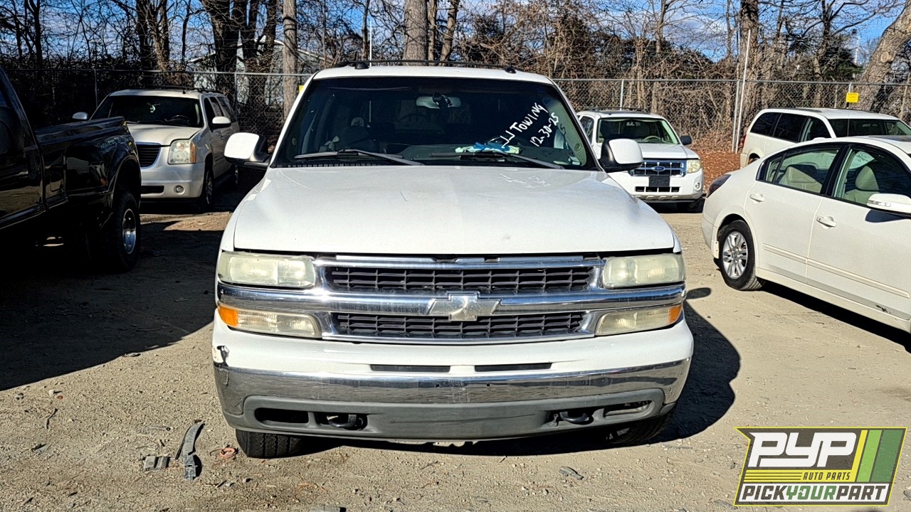 2004 CHEVROLET SUBURBAN 1500 available for parts