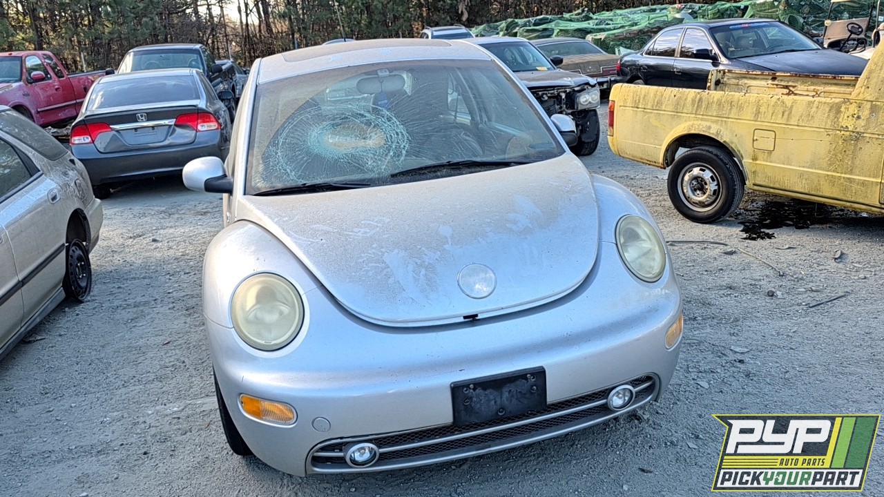 2003 VOLKSWAGEN BEETLE partes disponibles