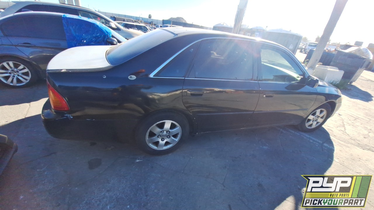 2000 TOYOTA AVALON partes disponibles
