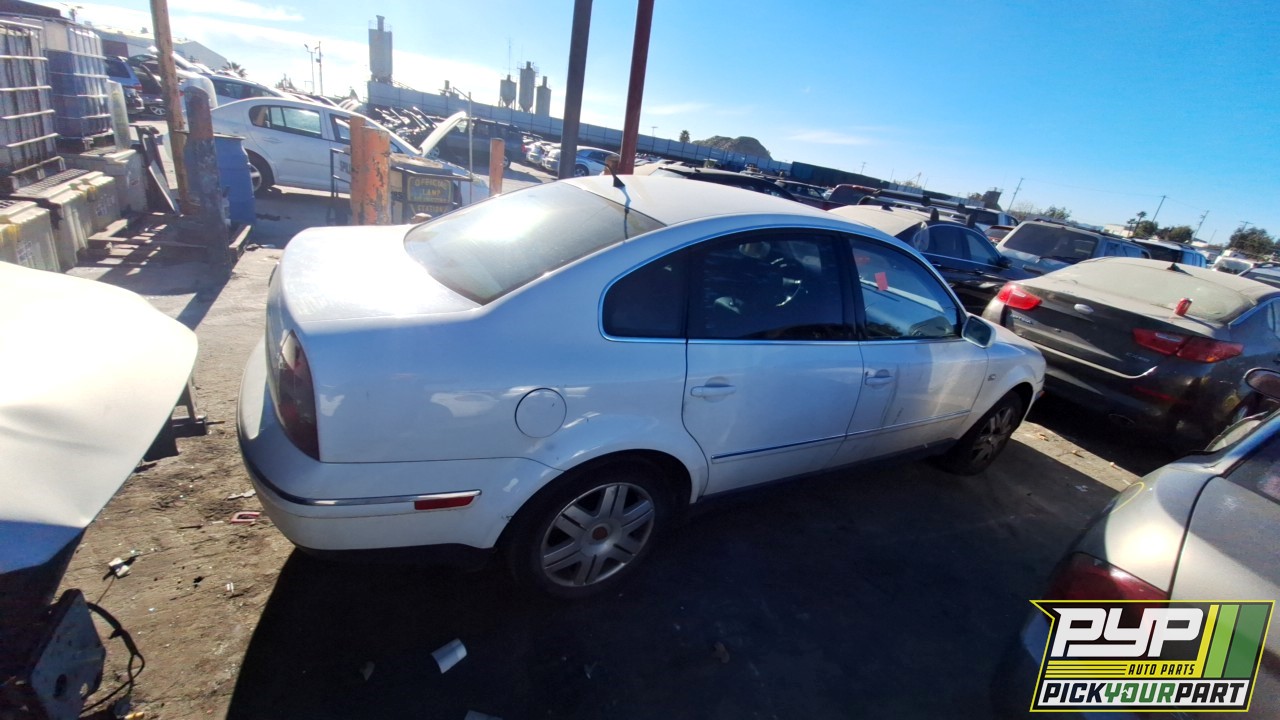 2003 VOLKSWAGEN PASSAT partes disponibles