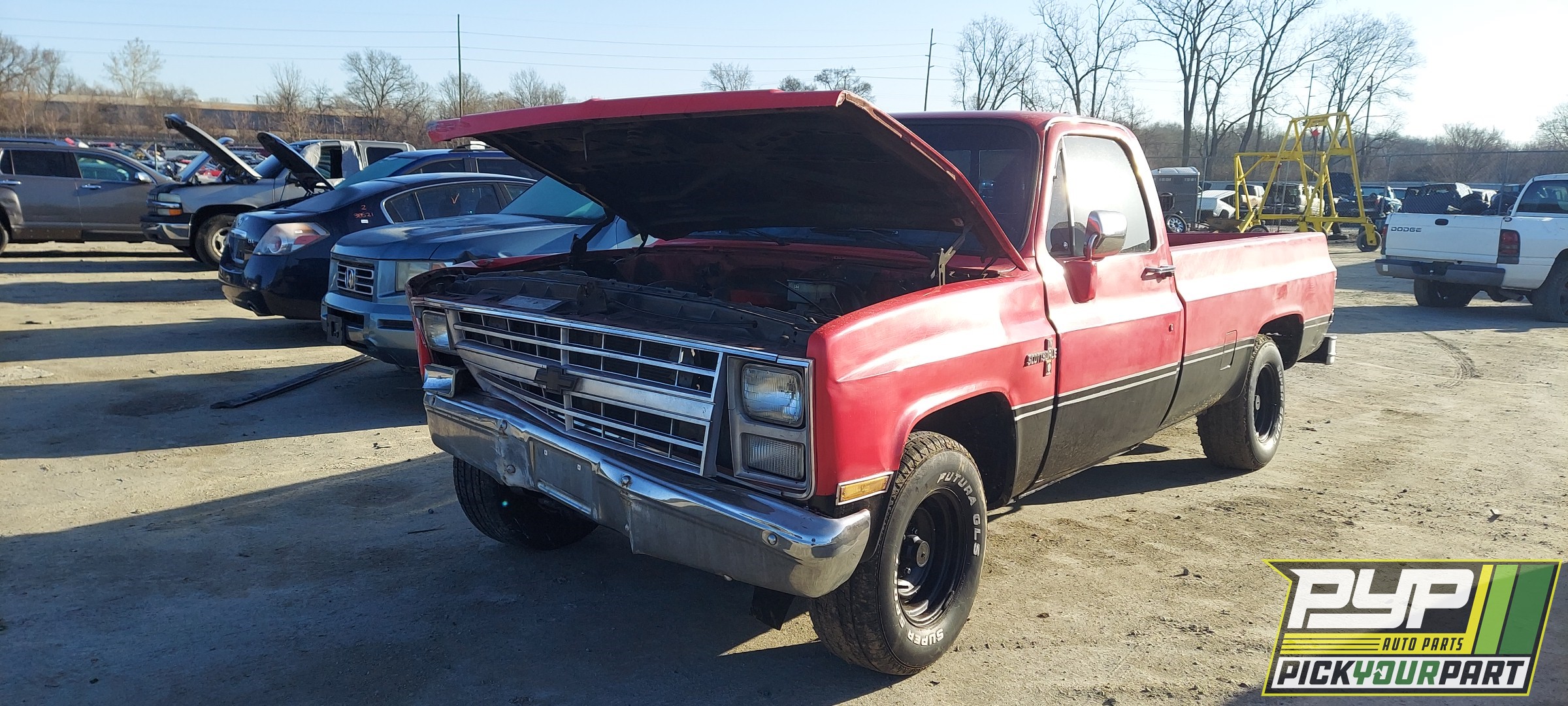 1985 CHEVROLET C10 partes disponibles