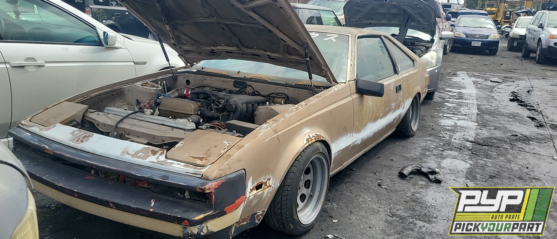 1982 TOYOTA CELICA partes disponibles