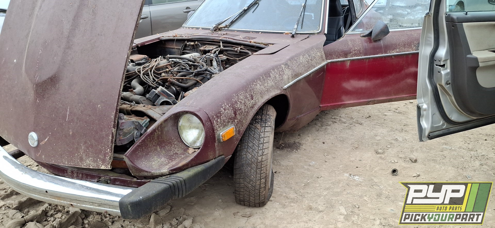 1978 DATSUN SEDAN available for parts