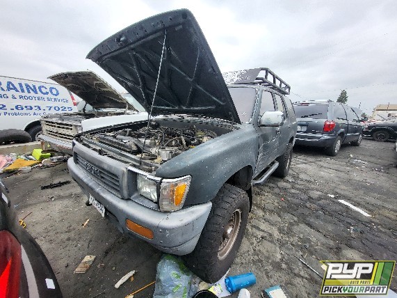 1990 TOYOTA 4RUNNER partes disponibles