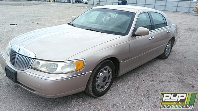 1998 LINCOLN TOWN CAR available for parts