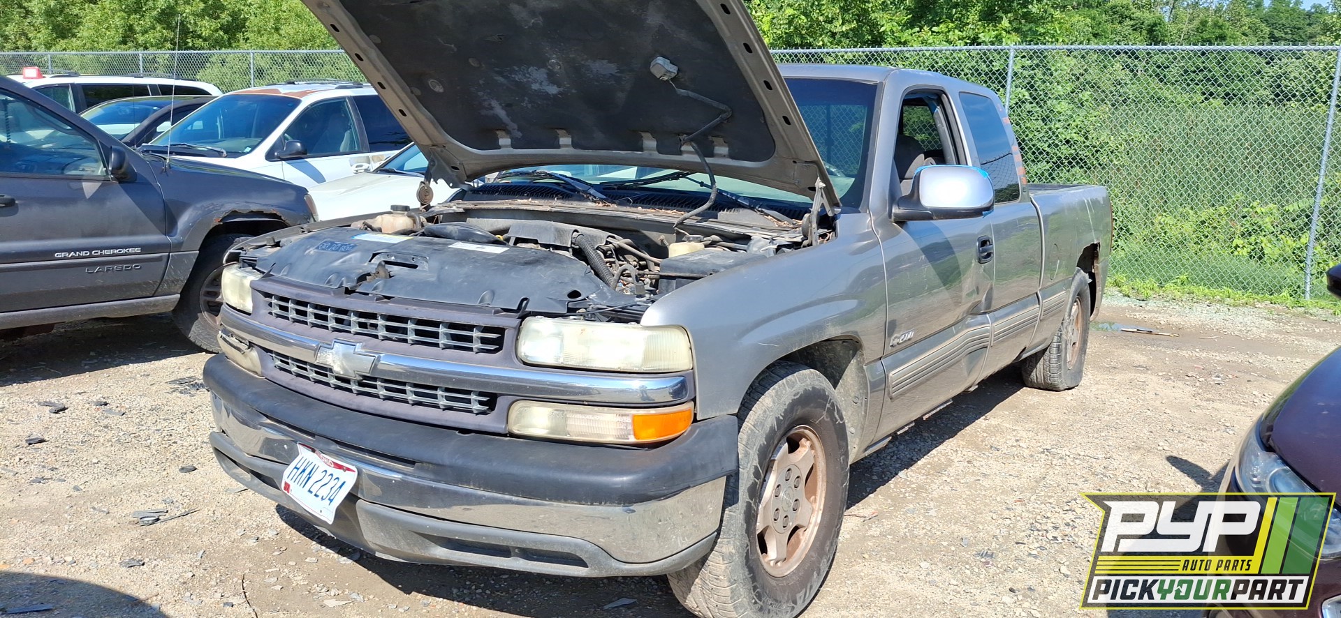 1999 CHEVROLET SILVERADO 1500 available for parts