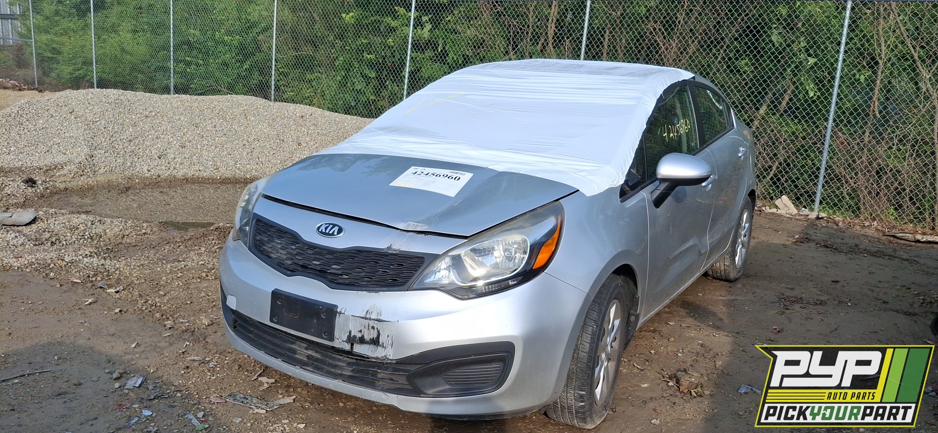 2013 KIA RIO partes disponibles