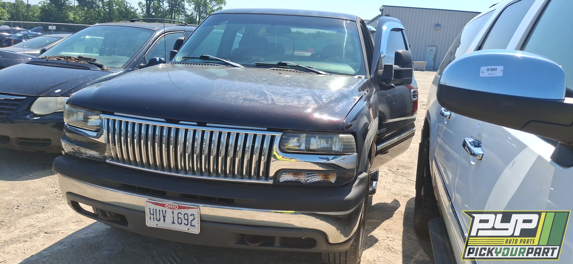 1999 CHEVROLET SILVERADO 1500 available for parts