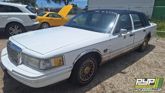 1994 LINCOLN TOWN CAR partes disponibles