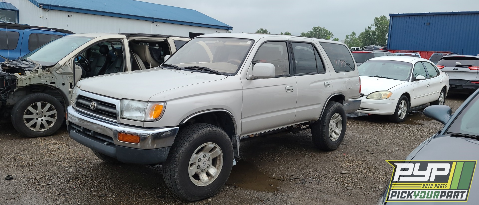1998 TOYOTA 4RUNNER available for parts