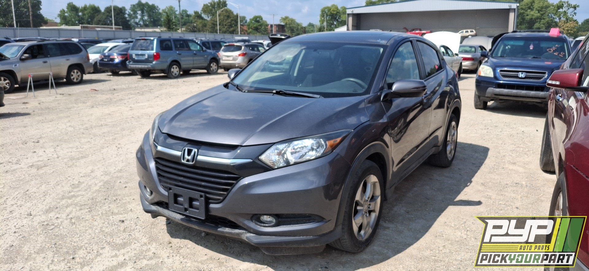 2017 HONDA HR-V available for parts