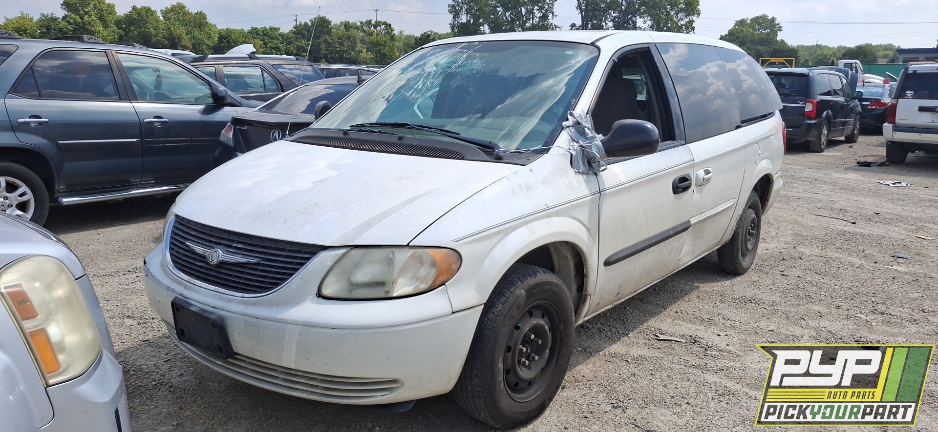 2003 CHRYSLER TOWN & COUNTRY partes disponibles