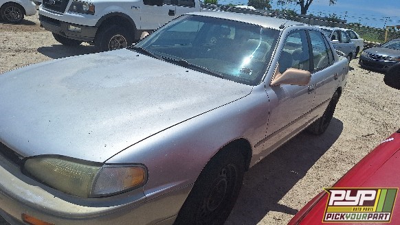1995 TOYOTA CAMRY partes disponibles