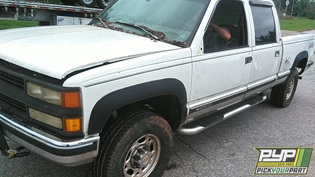 1999 CHEVROLET K2500 available for parts