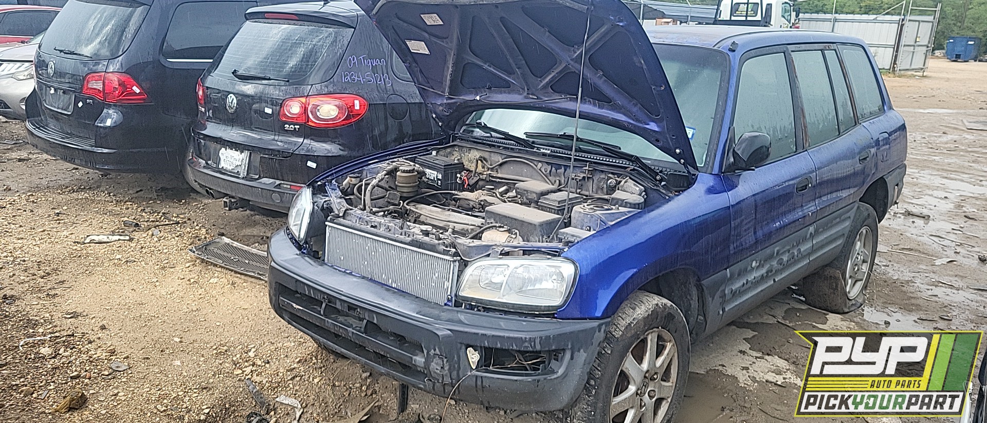 1998 TOYOTA RAV4 available for parts