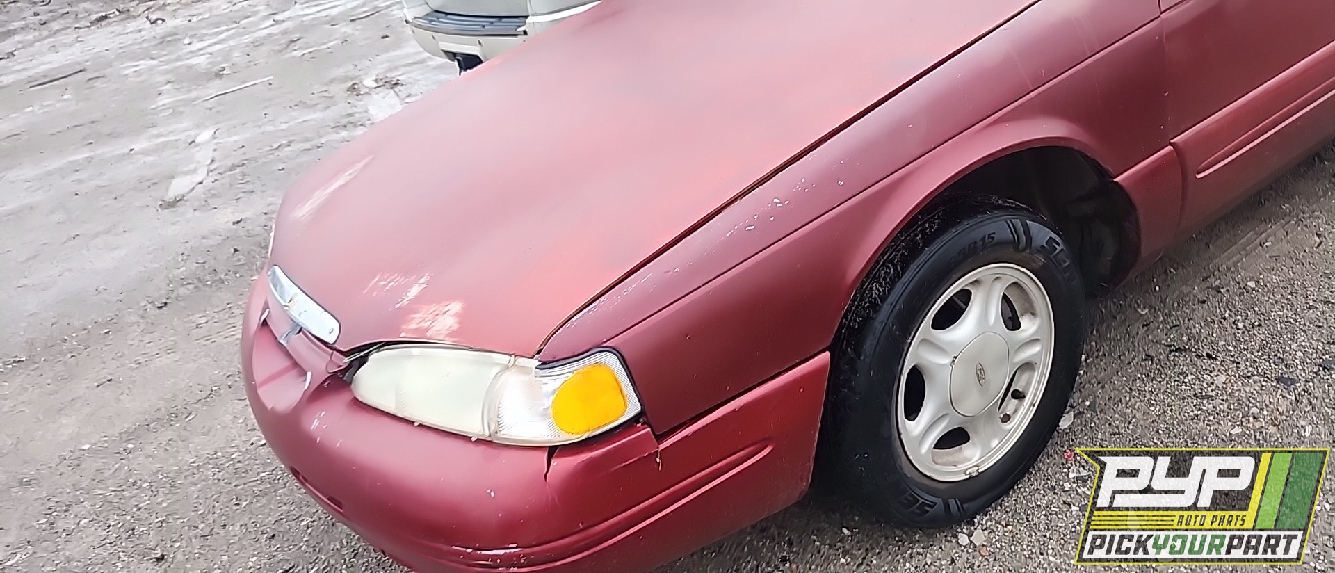 1996 FORD THUNDERBIRD partes disponibles