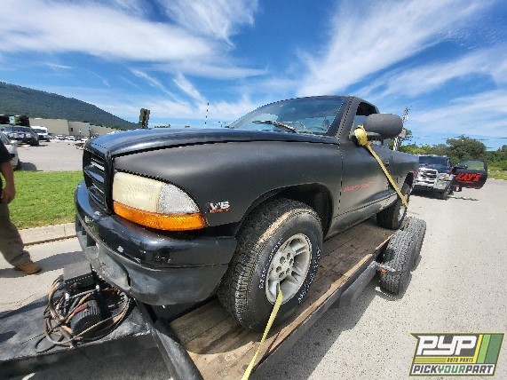 1998 DODGE DAKOTA available for parts