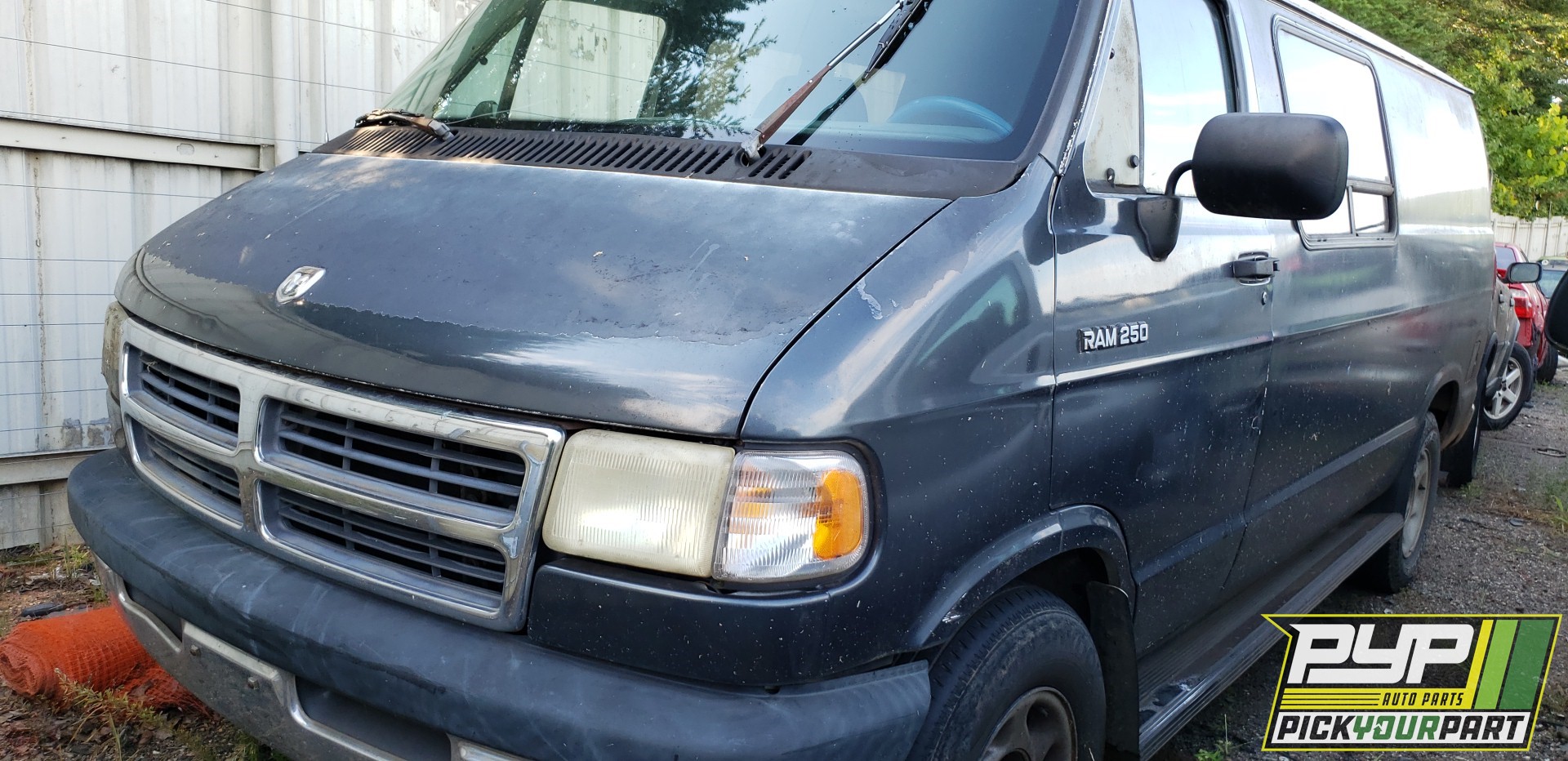 1994 DODGE B250 partes disponibles