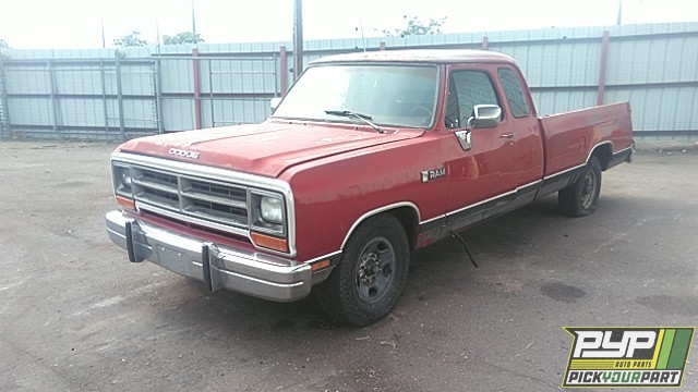 1990 DODGE D250 partes disponibles