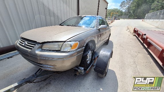 1998 TOYOTA CAMRY partes disponibles