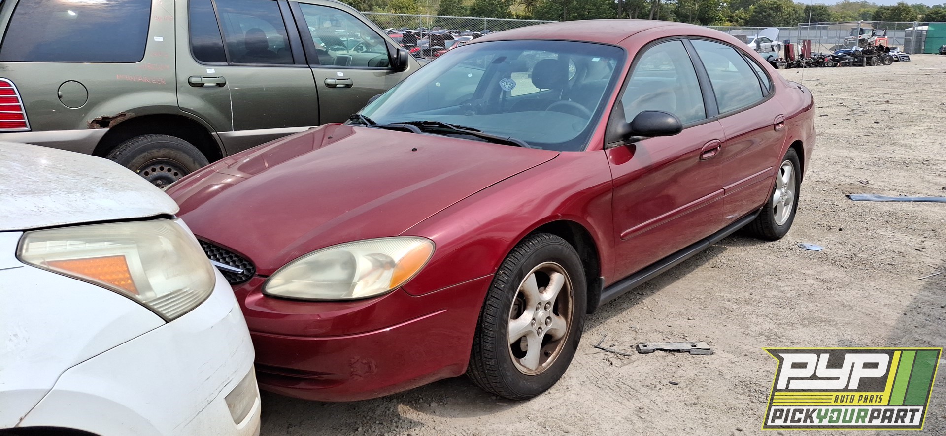 2002 FORD TAURUS partes disponibles