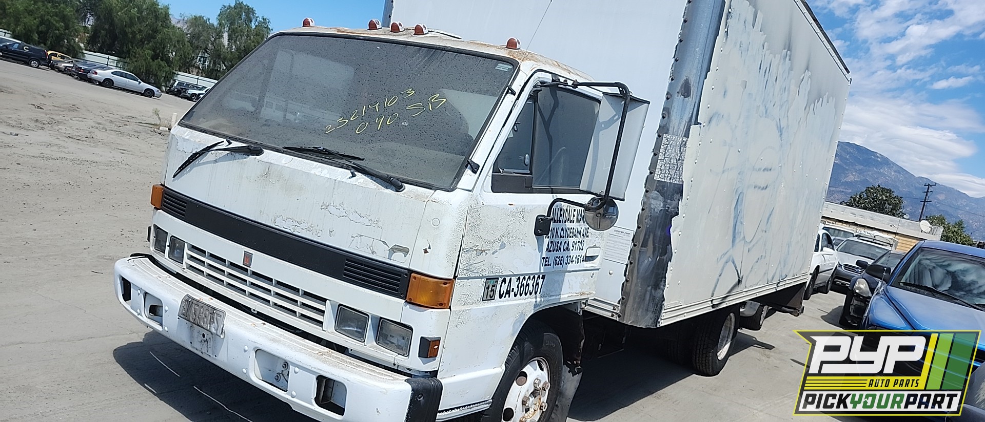 1994 ISUZU NPR available for parts