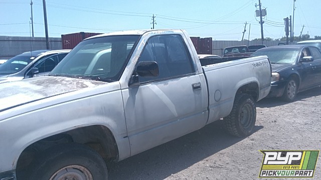1988 CHEVROLET C1500 available for parts