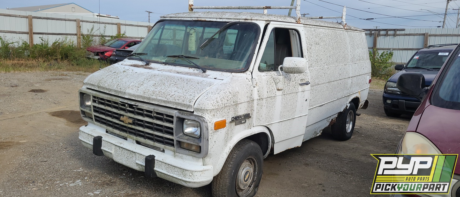 1993 CHEVROLET G10 available for parts