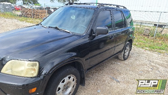 1998 HONDA CR-V available for parts
