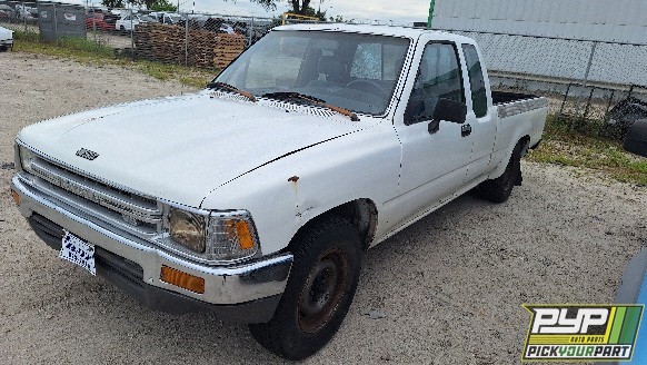 1989 TOYOTA PICKUP available for parts