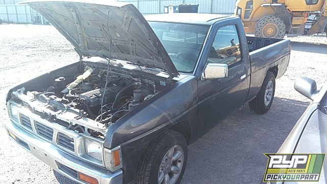 1995 NISSAN PICKUP available for parts