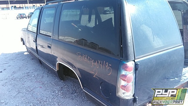 1997 CHEVROLET C1500 SUBURBAN partes disponibles