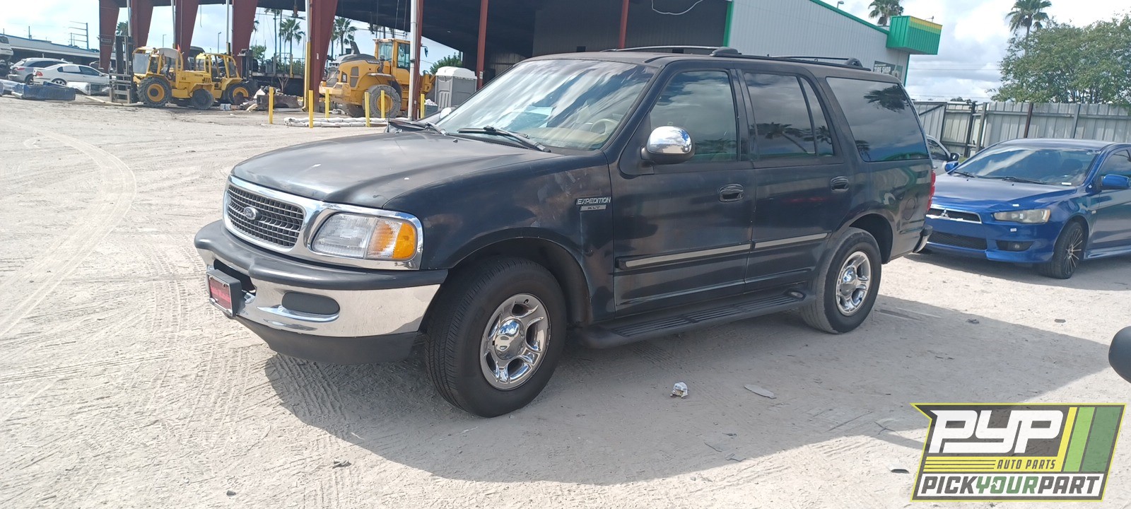1998 FORD EXPEDITION available for parts