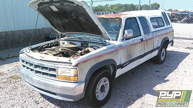 1992 DODGE DAKOTA available for parts