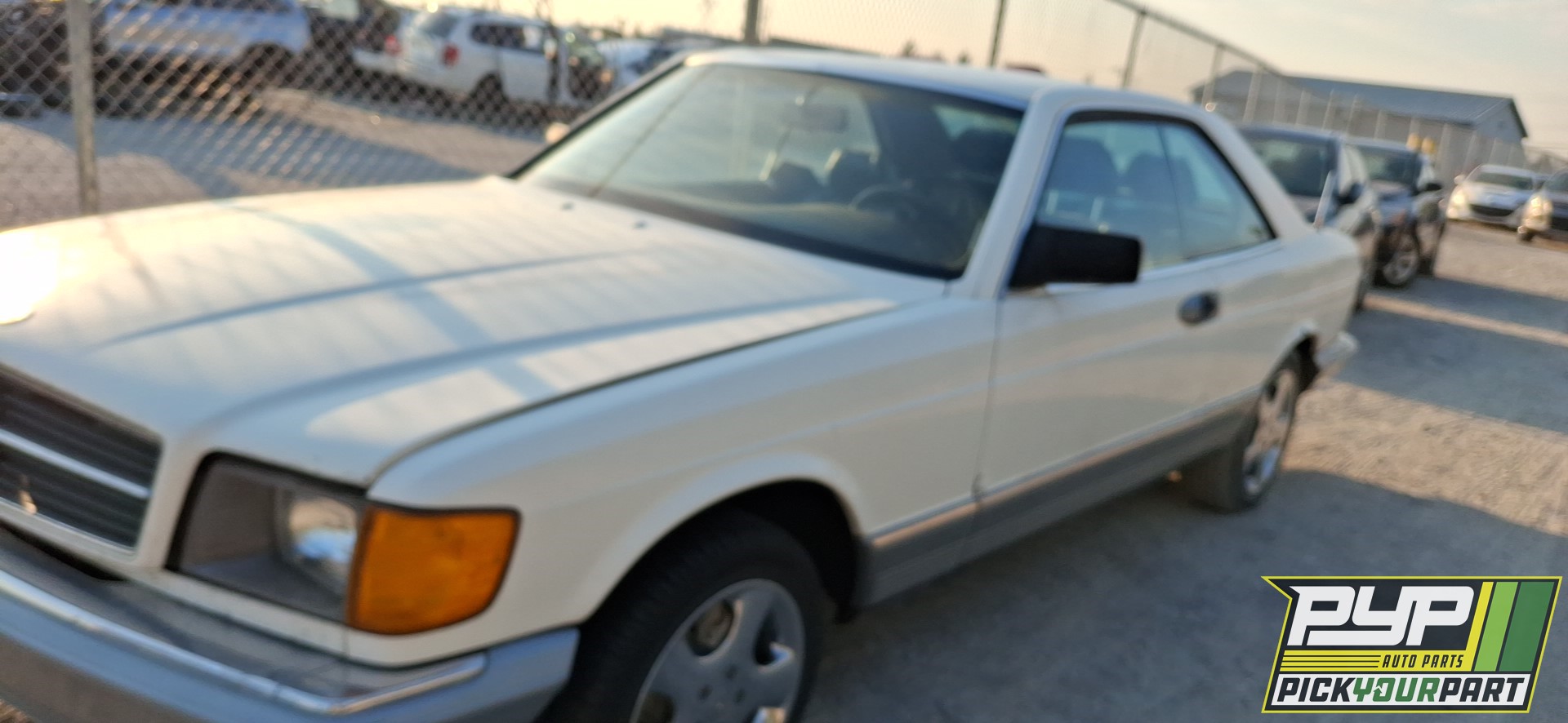 1984 MERCEDES-BENZ 300SE partes disponibles