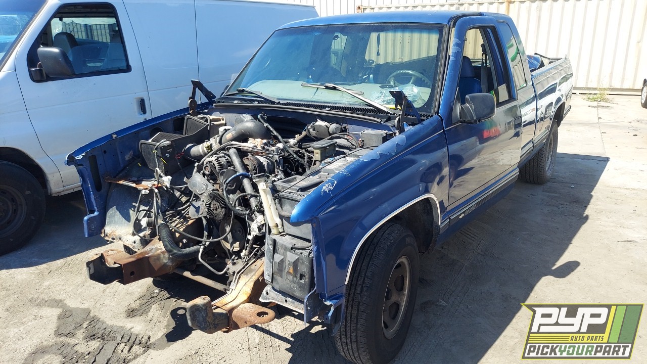 1997 CHEVROLET C1500 available for parts
