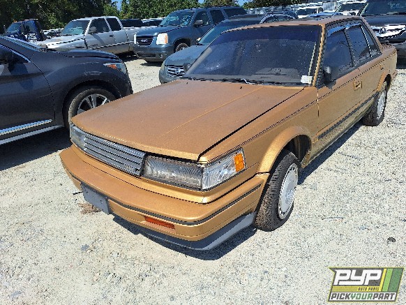 1988 NISSAN MAXIMA partes disponibles