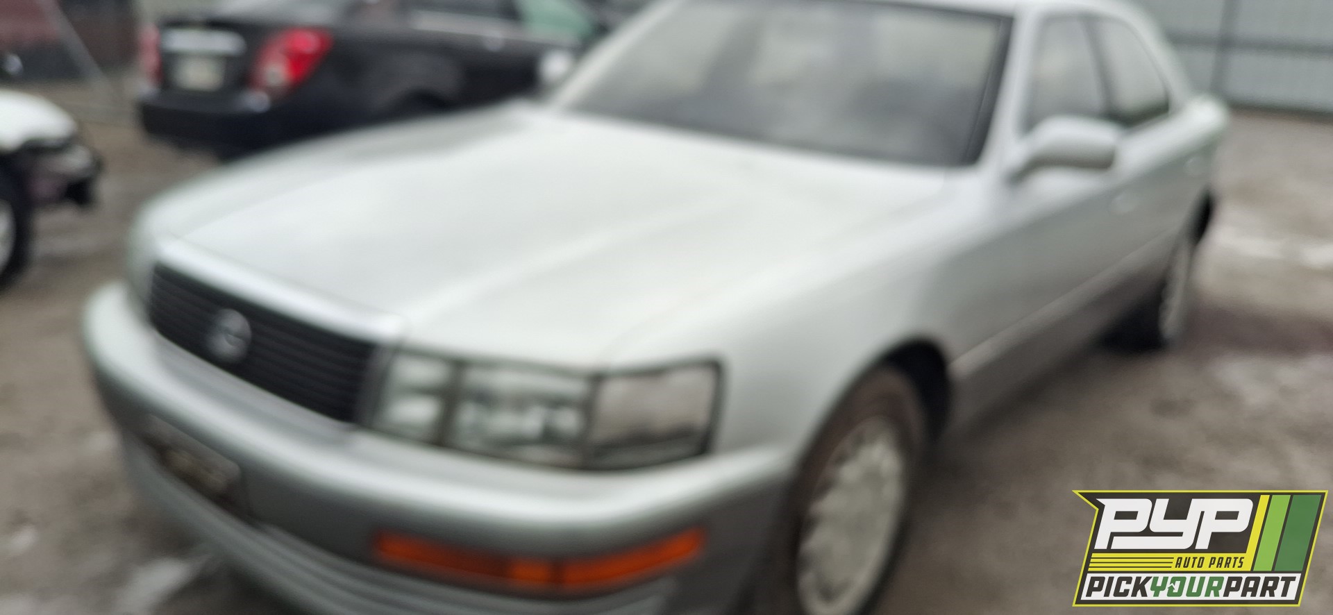 1990 LEXUS LS400 available for parts