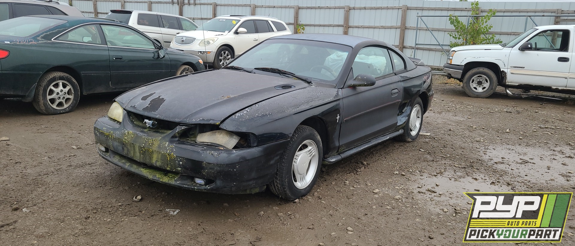 1994 FORD MUSTANG available for parts