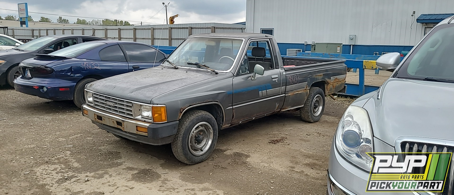 1986 TOYOTA PICKUP partes disponibles