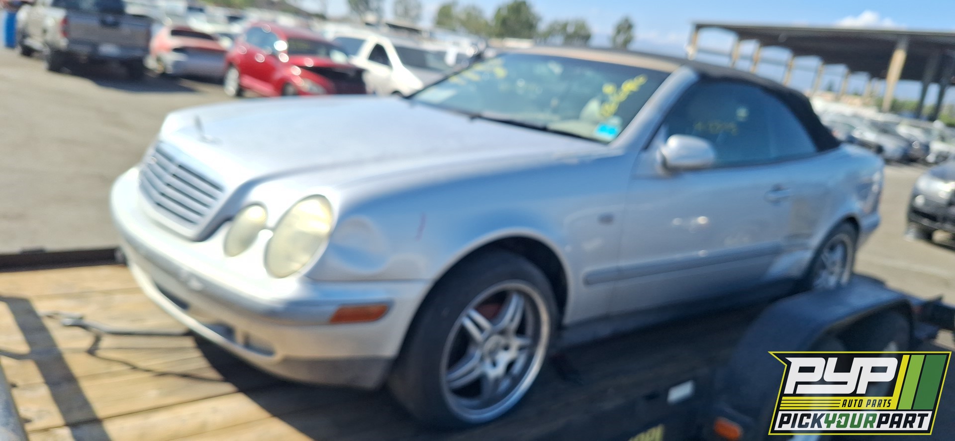 1999 MERCEDES-BENZ CLK320 available for parts